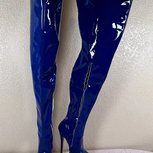 LeatherWorks of London Platform boots!!! Blue 💙 Patent Leather